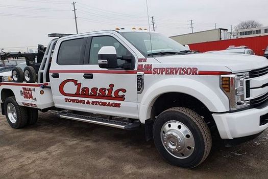 Overturned Vehicle Recovery-in-Mississauga-Ontario